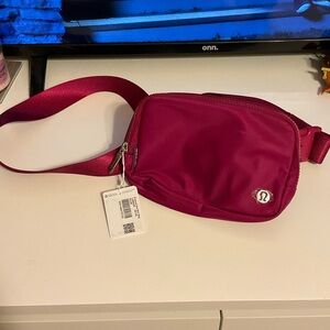 NWT Lululemon Everywhere Belt Bag in WildBerry